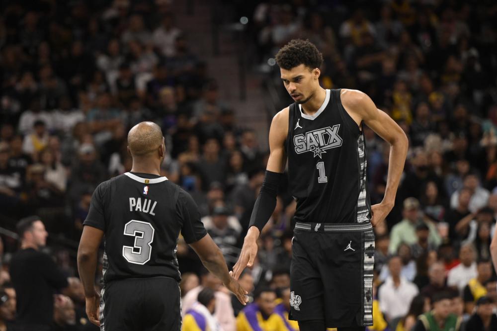 合表现得更 合表现得更