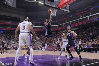 赛中休息 赛中休息